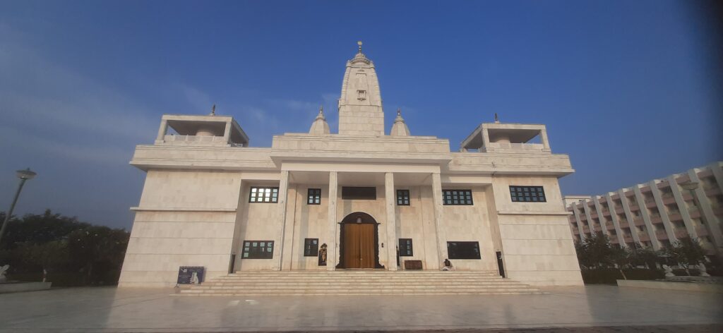 iskcon temple outside view